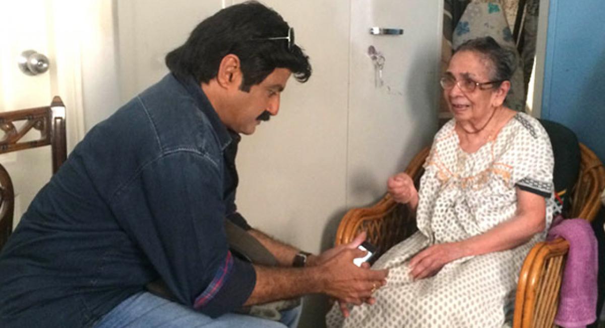 Balayya fulfils the wish of a senior fan